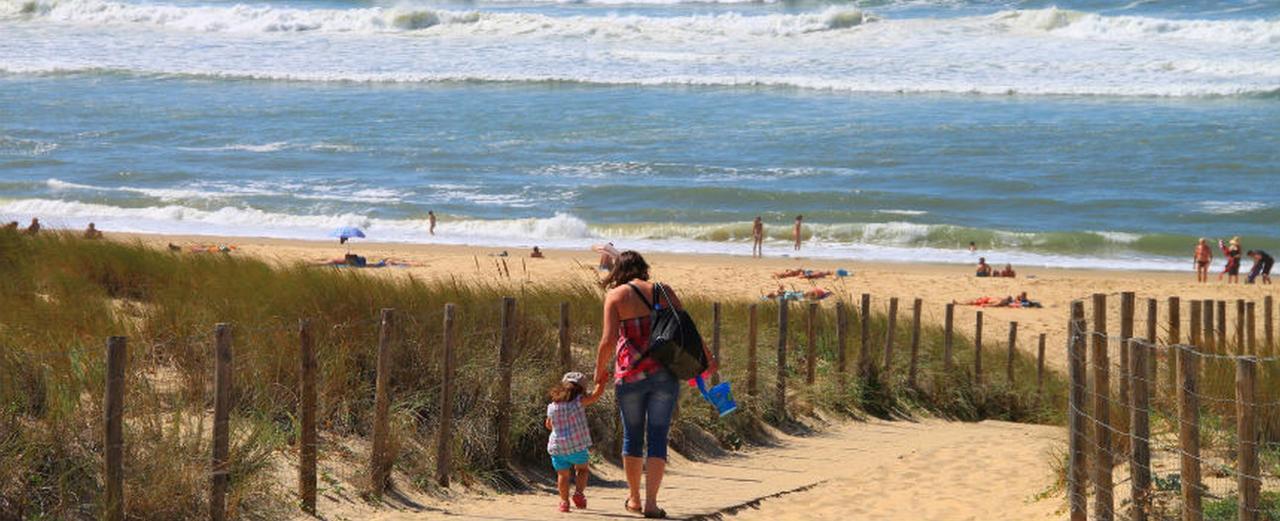 Campsite Les Charmettes-mobile 4*