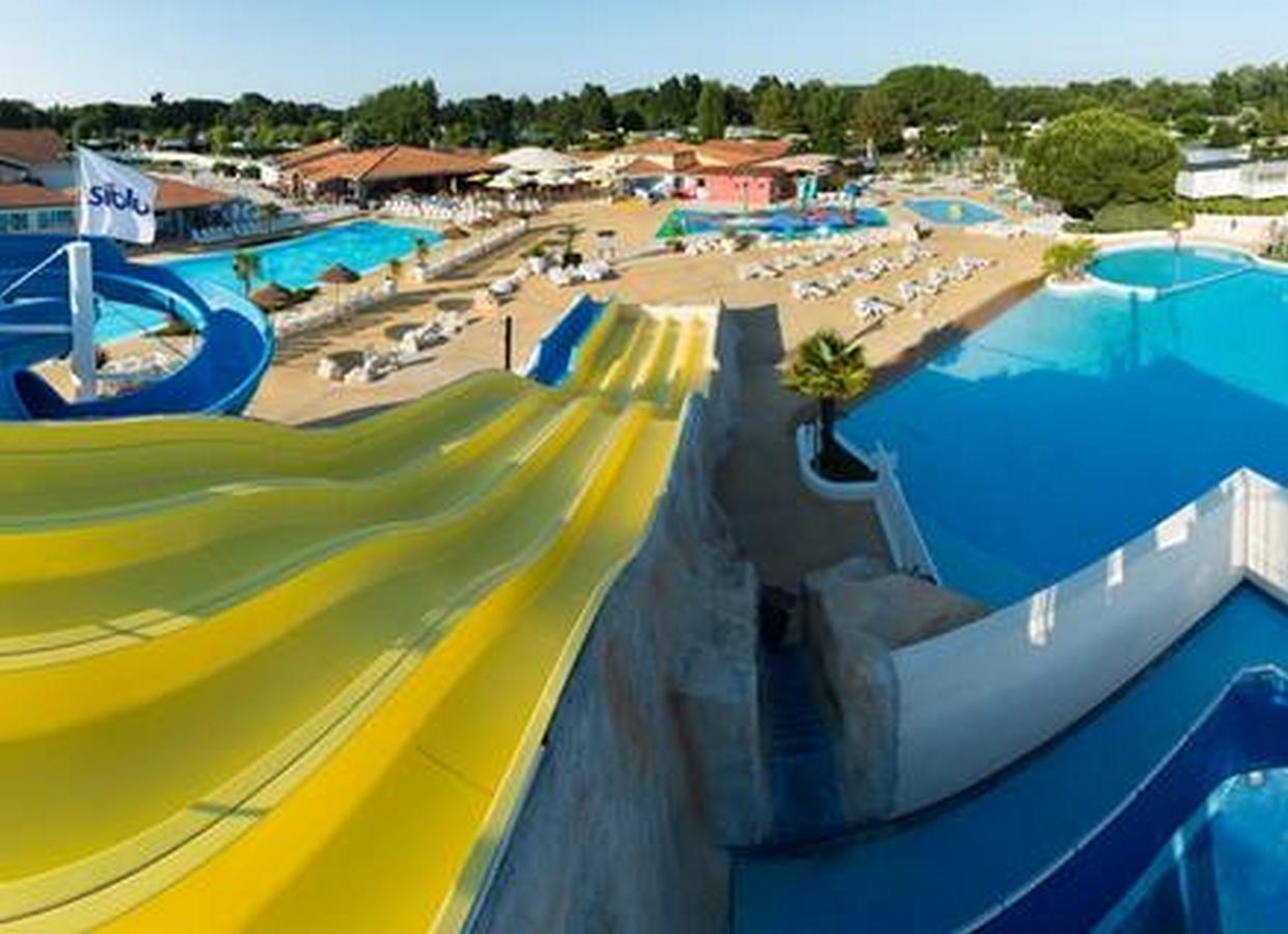 Les Charmettes-mobile Campsite 4*